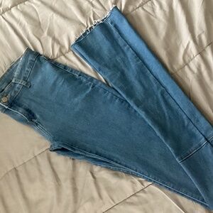 Jrs. Stacked Jeans